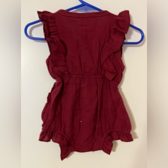 Baby Bodysuit Ruffle Jumpsuit with Hat plus short romper 3 piece set 3-6 months - Picture 8 of 13